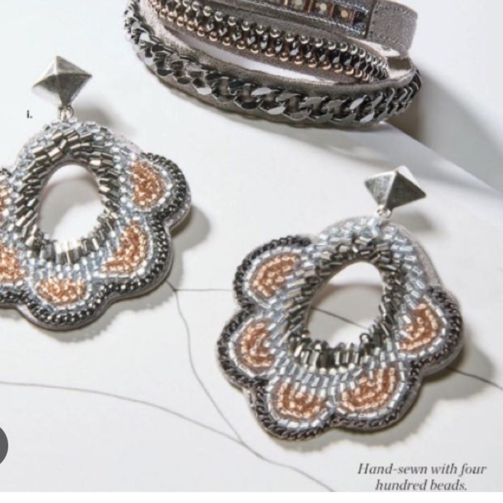 Stella & Dot Dove Earrings